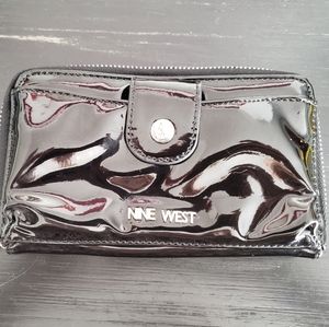 Nine West wallet